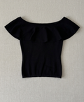 90s Off-Shoulder Ruffle Top